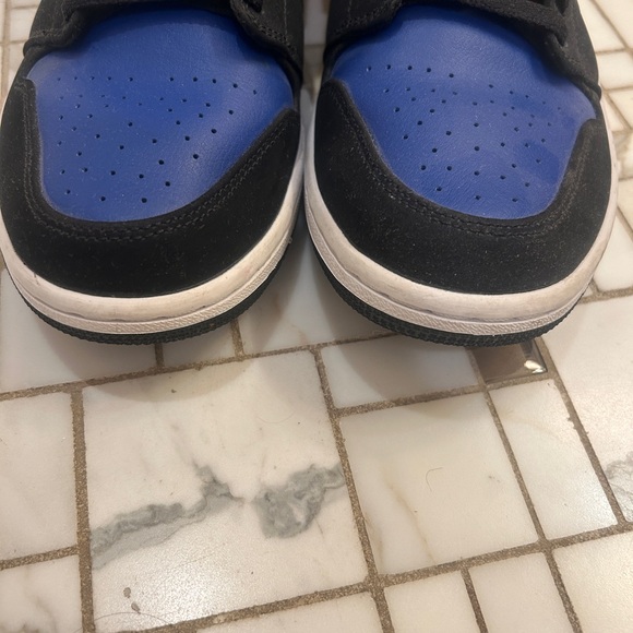 Men’s Air Jordan Nike sneakers 10.5 - Picture 4 of 6